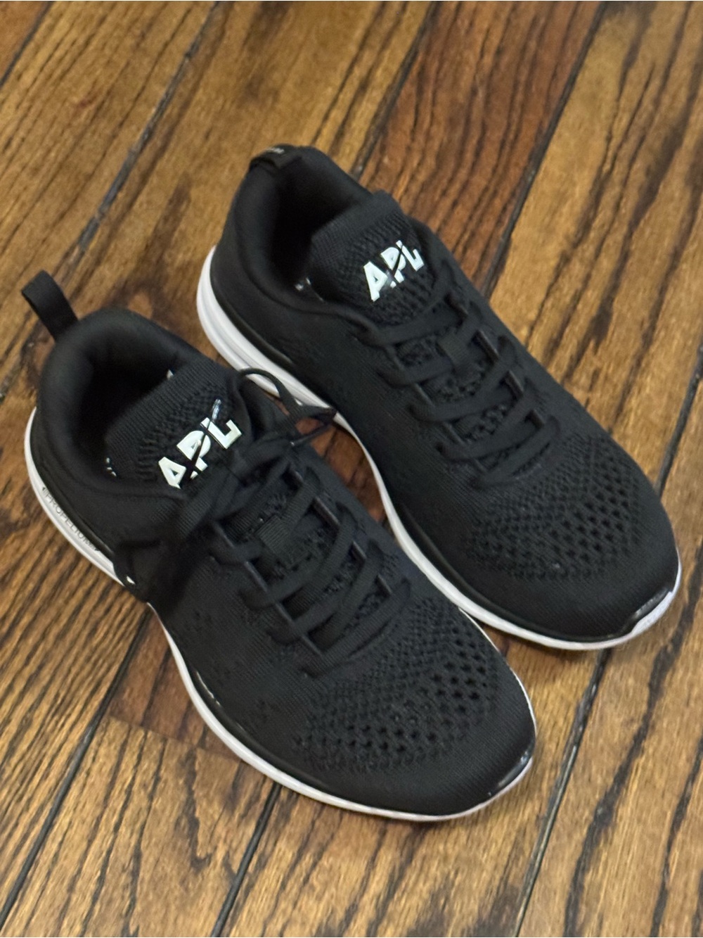 NEW, APL Women's TechLoom Pro Sneakers in Black/White with Gum Sole